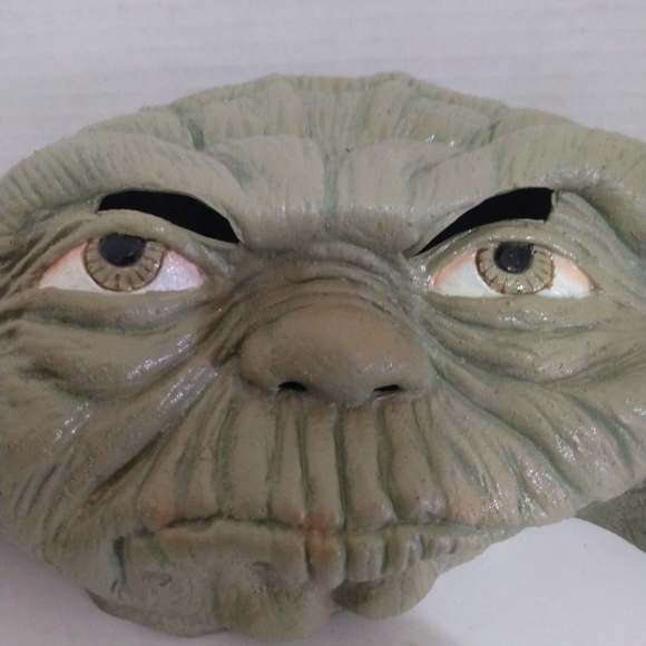 Star Wars Yoda Vintage Face Rubber Mask - Picture 2 of 7